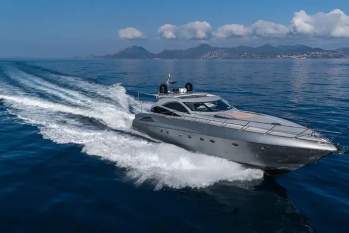 Yacht Imperium, croisière privée à Cannes